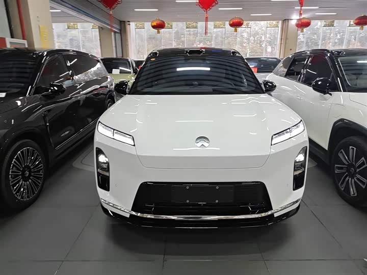 Фото 3 - Nio ES8