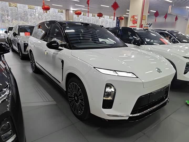 Фото 4 - Nio ES8