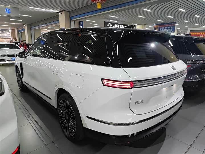 Фото 5 - Nio ES8