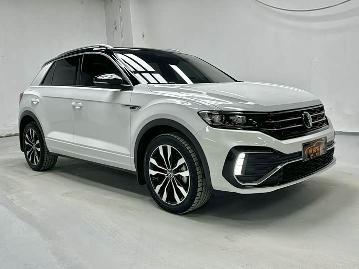 Фото 4 - Volkswagen T-Roc