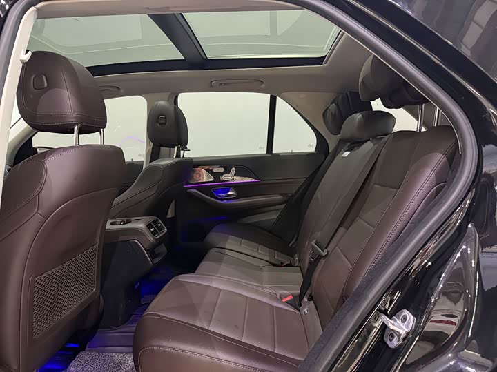 Фото 7 - Mercedes-Benz GLE-Class