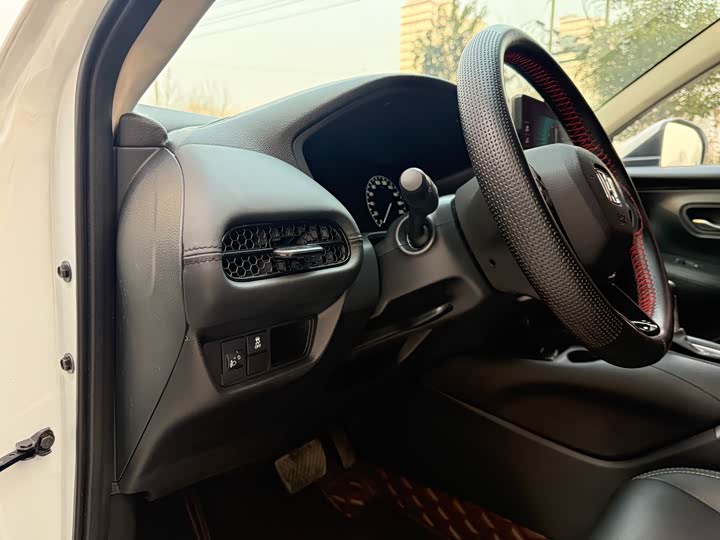 Фото 6 - Honda ZR-V