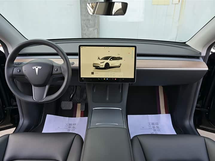 Фото 9 - Tesla Model Y