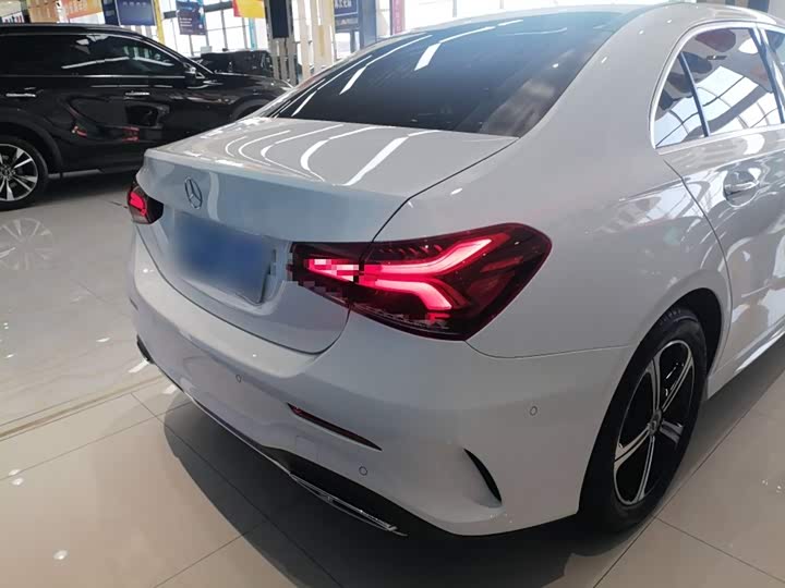 Фото 6 - Mercedes-Benz A-Class