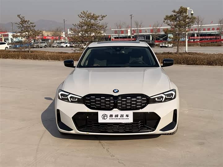 Фото 2 - BMW 3 Series