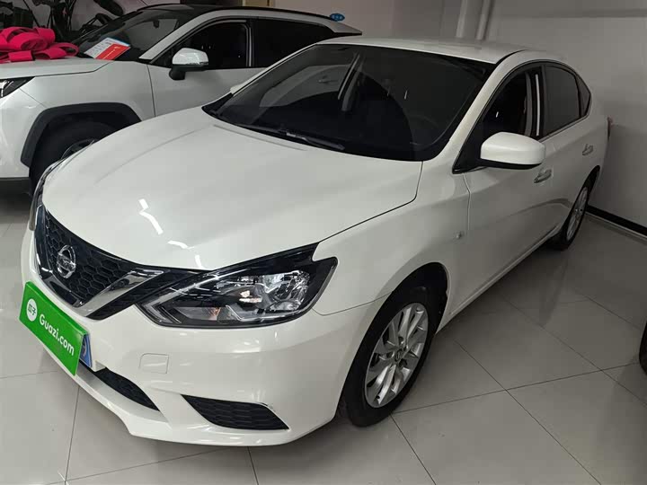 Фото 2 - Nissan Sylphy