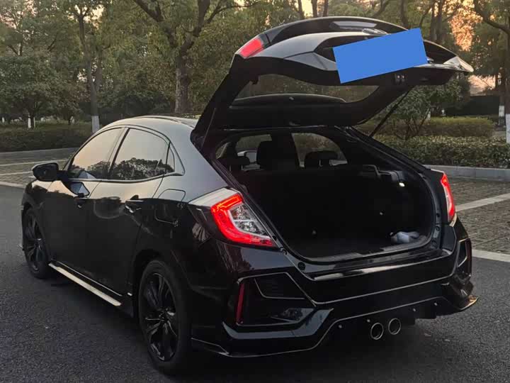 Фото 7 - Honda Civic