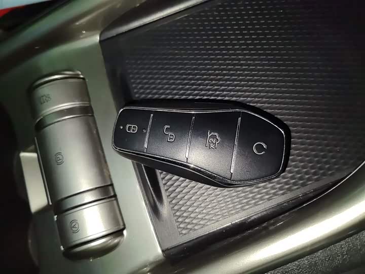 Фото 9 - BYD Dolphin