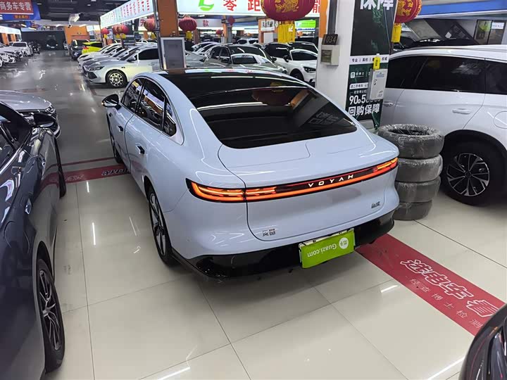 Фото 5 - Voyah Passion