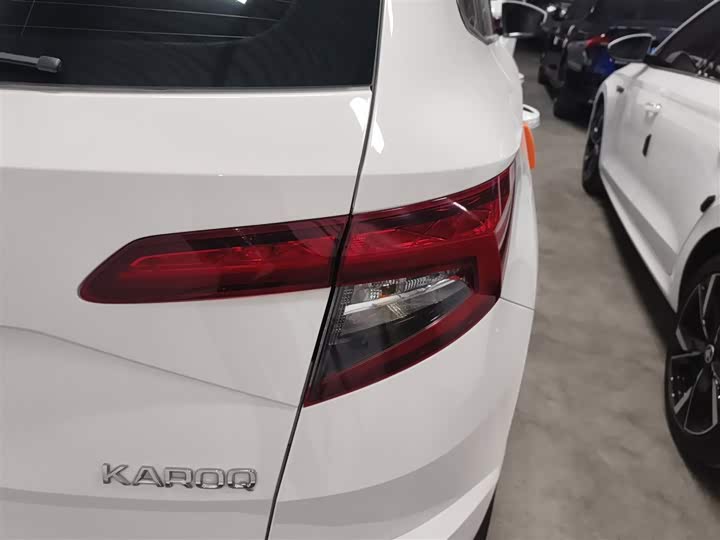 Фото 8 - Skoda Karoq