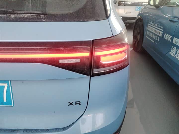 Фото 8 - Volkswagen Tharu