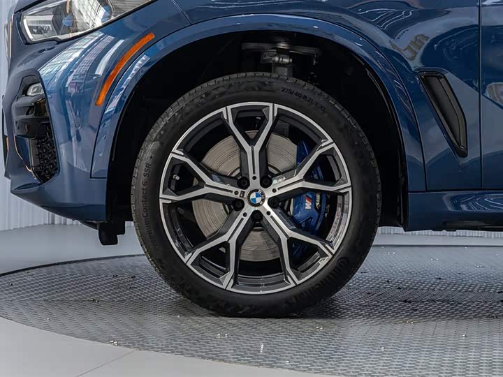 Фото 8 - BMW X5
