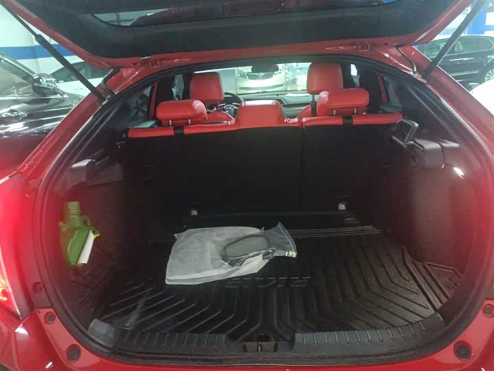 Фото 9 - Honda Civic