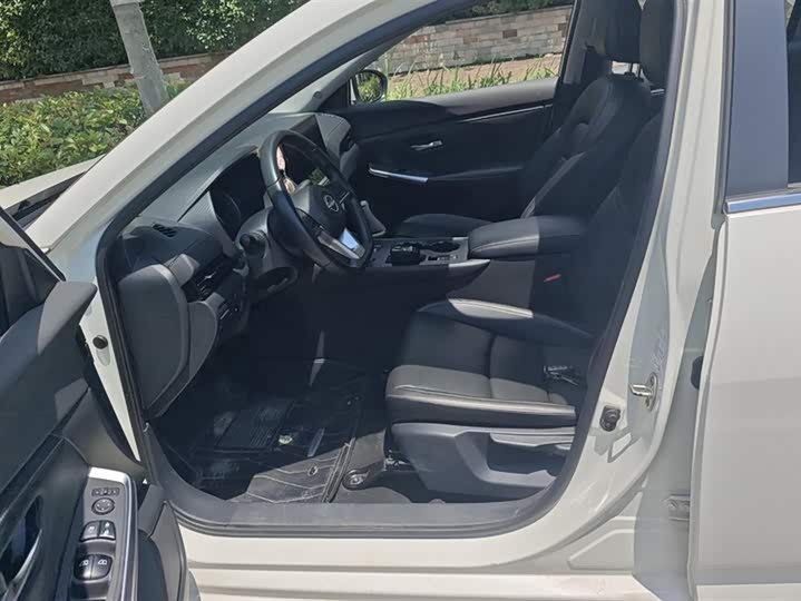 Фото 9 - Nissan Sylphy