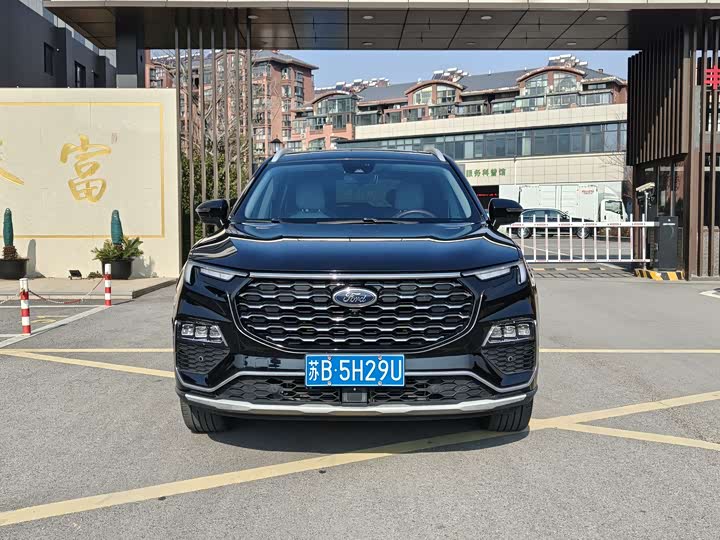 Фото 2 - Ford Equator