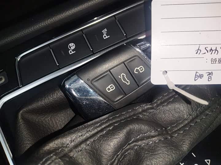 Фото 9 - Volkswagen CC