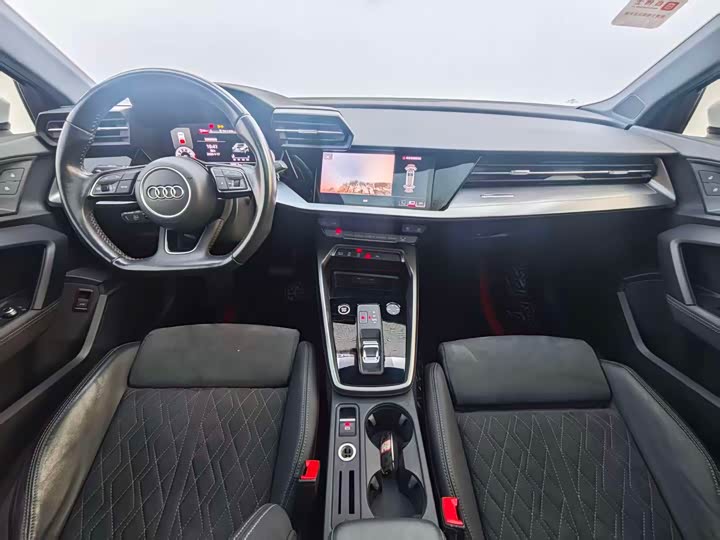 Фото 5 - Audi A3