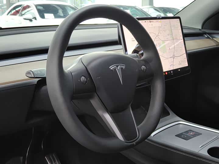 Фото 5 - Tesla Model Y