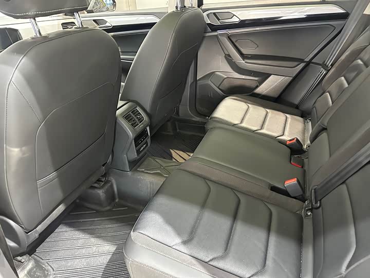 Фото 7 - Volkswagen Tayron