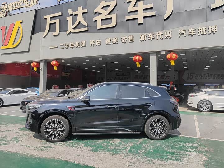 Фото 4 - Hongqi HS5