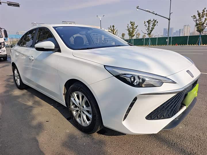 Фото 4 - Roewe i5