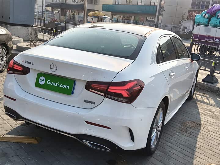 Фото 7 - Mercedes-Benz A-Class