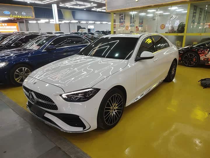 Фото 1 - Mercedes-Benz C-Class