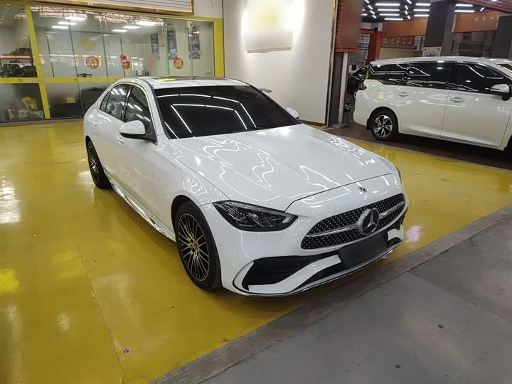 Фото 4 - Mercedes-Benz C-Class