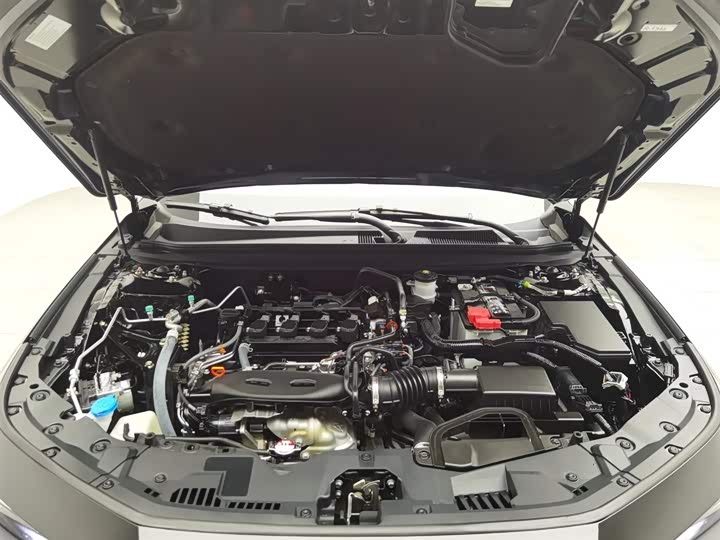 Фото 6 - Honda Accord