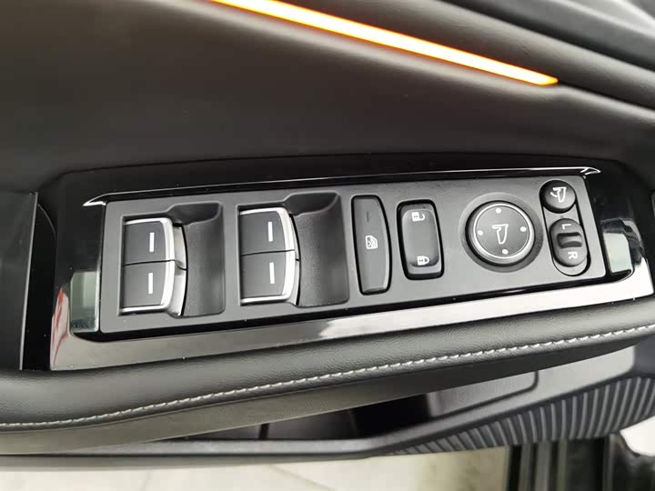 Фото 9 - Honda Accord