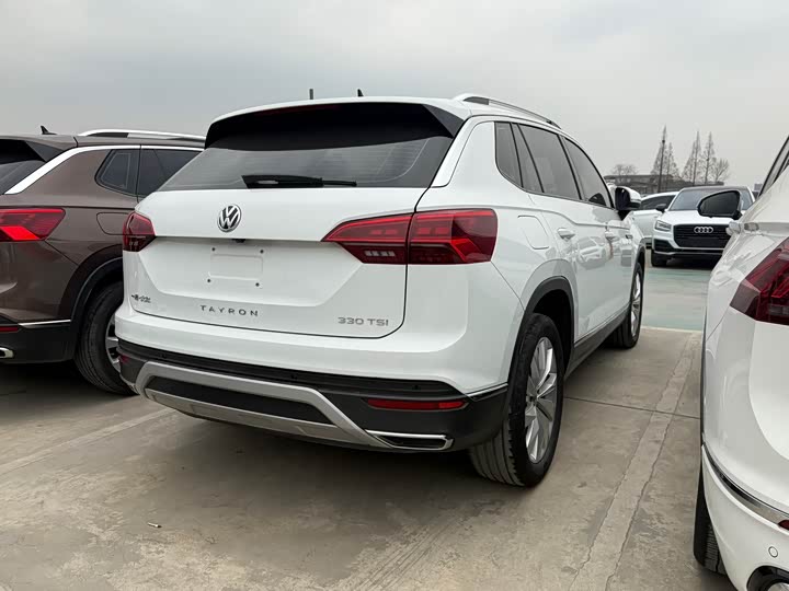 Фото 9 - Volkswagen Tayron