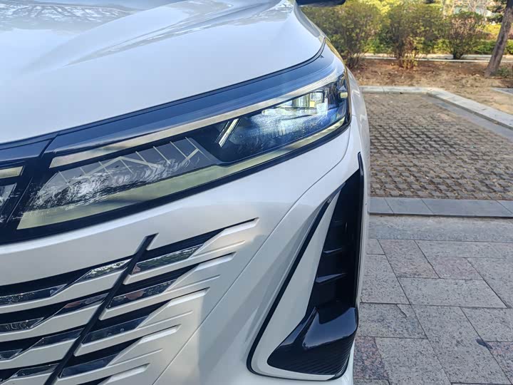 Фото 6 - Changan CS75 Plus