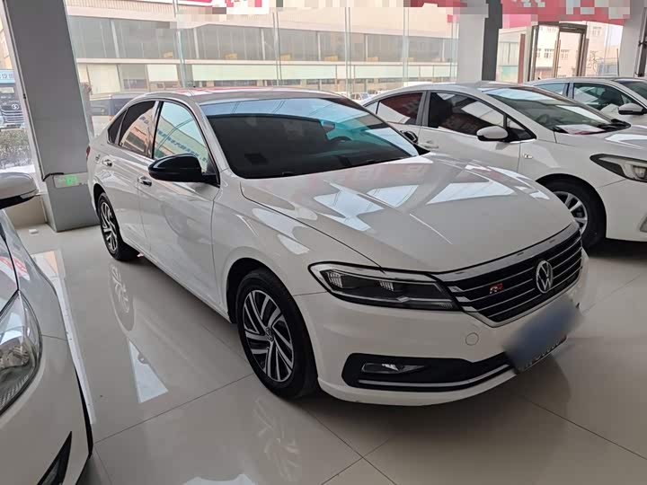 Фото 4 - Volkswagen Lavida