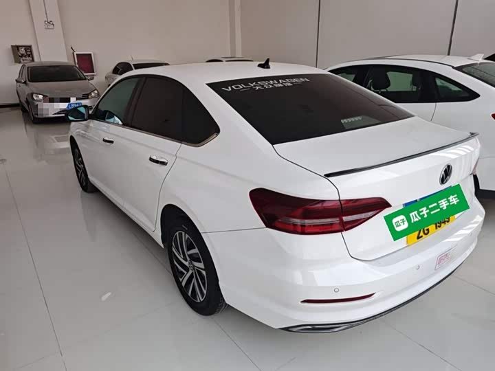 Фото 5 - Volkswagen Lavida