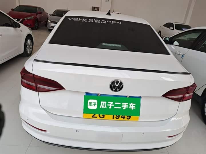 Фото 6 - Volkswagen Lavida