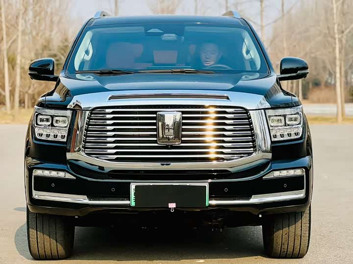 Фото 2 - Tank 500 Hybrid