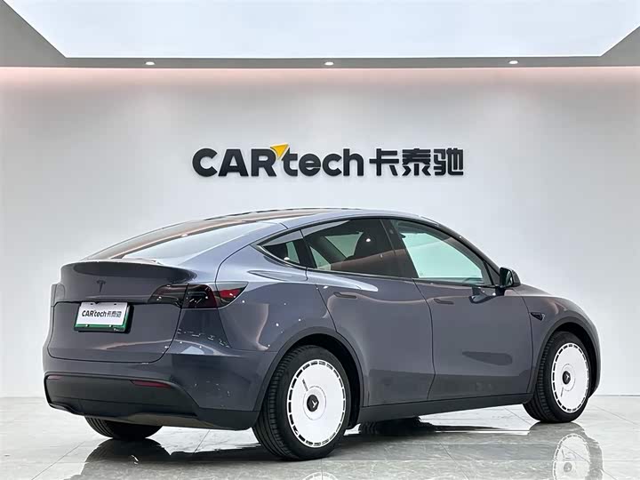 Фото 5 - Tesla Model Y