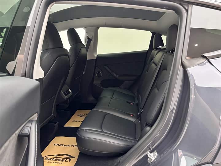 Фото 9 - Tesla Model Y