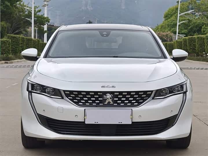 Фото 2 - Peugeot 508