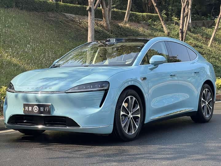 Фото 1 - Luxeed R7