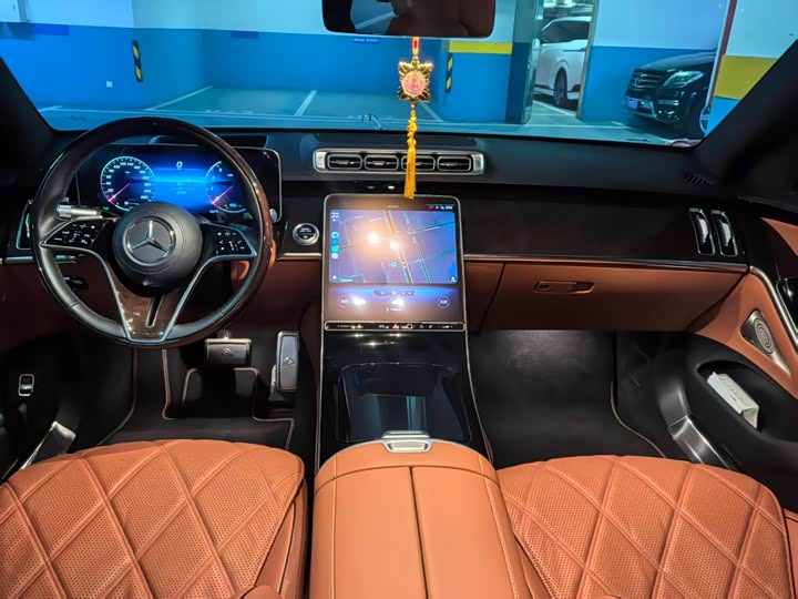 Фото 6 - Mercedes-Benz Maybach S-Class