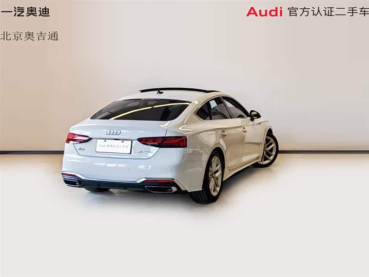 Фото 8 - Audi A5