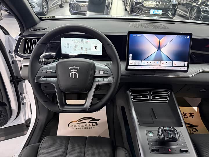 Фото 7 - BYD Yuan Up