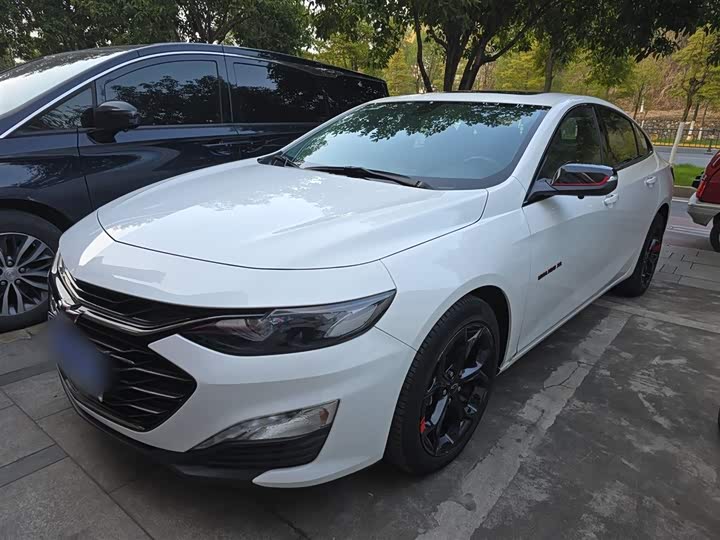 Фото 2 - Chevrolet Malibu XL