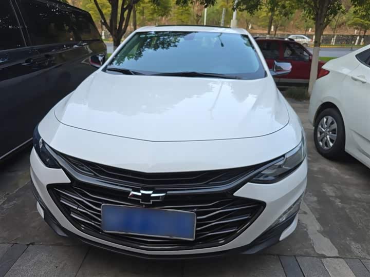 Фото 3 - Chevrolet Malibu XL