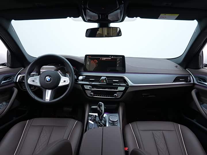 Фото 8 - BMW 5 Series