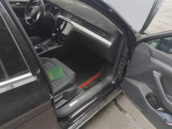 Фото 8 - Volkswagen Magotan