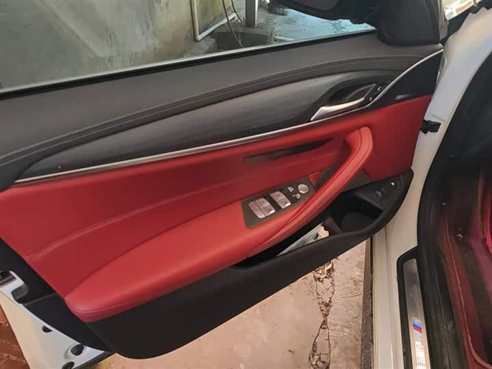 Фото 6 - BMW 5 Series Hybrid