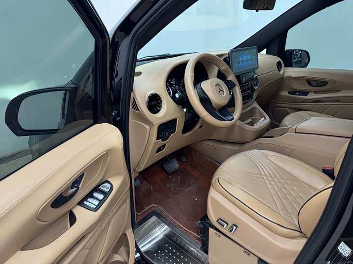 Фото 5 - Mercedes-Benz Vito