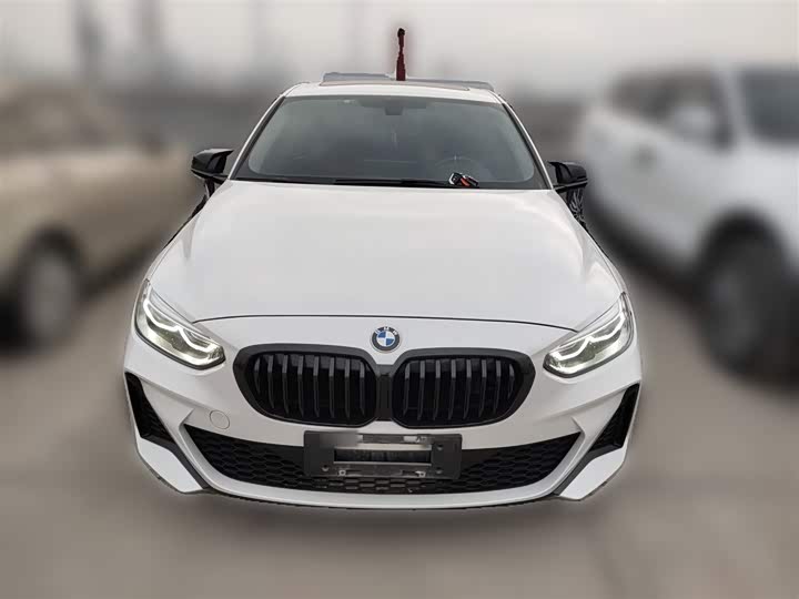 Фото 5 - BMW 1 Series